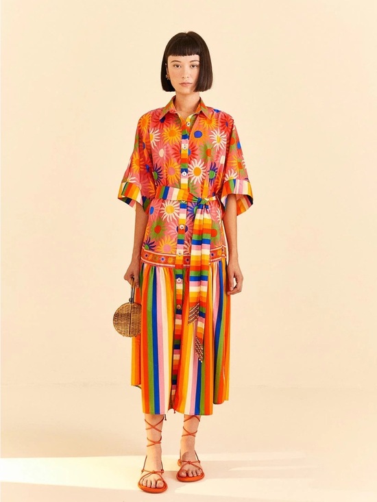 FARM Rio Dresses & Skirts - Farm Rio Coral Mixed Graphic Macaws Midi Dress Size M NWT